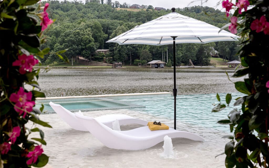 Splash Chaise